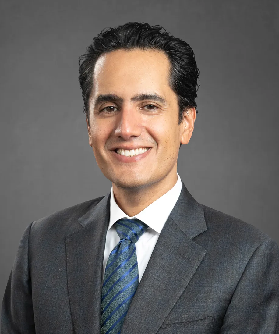 Gallardo Eduardo Headshot.jpeg